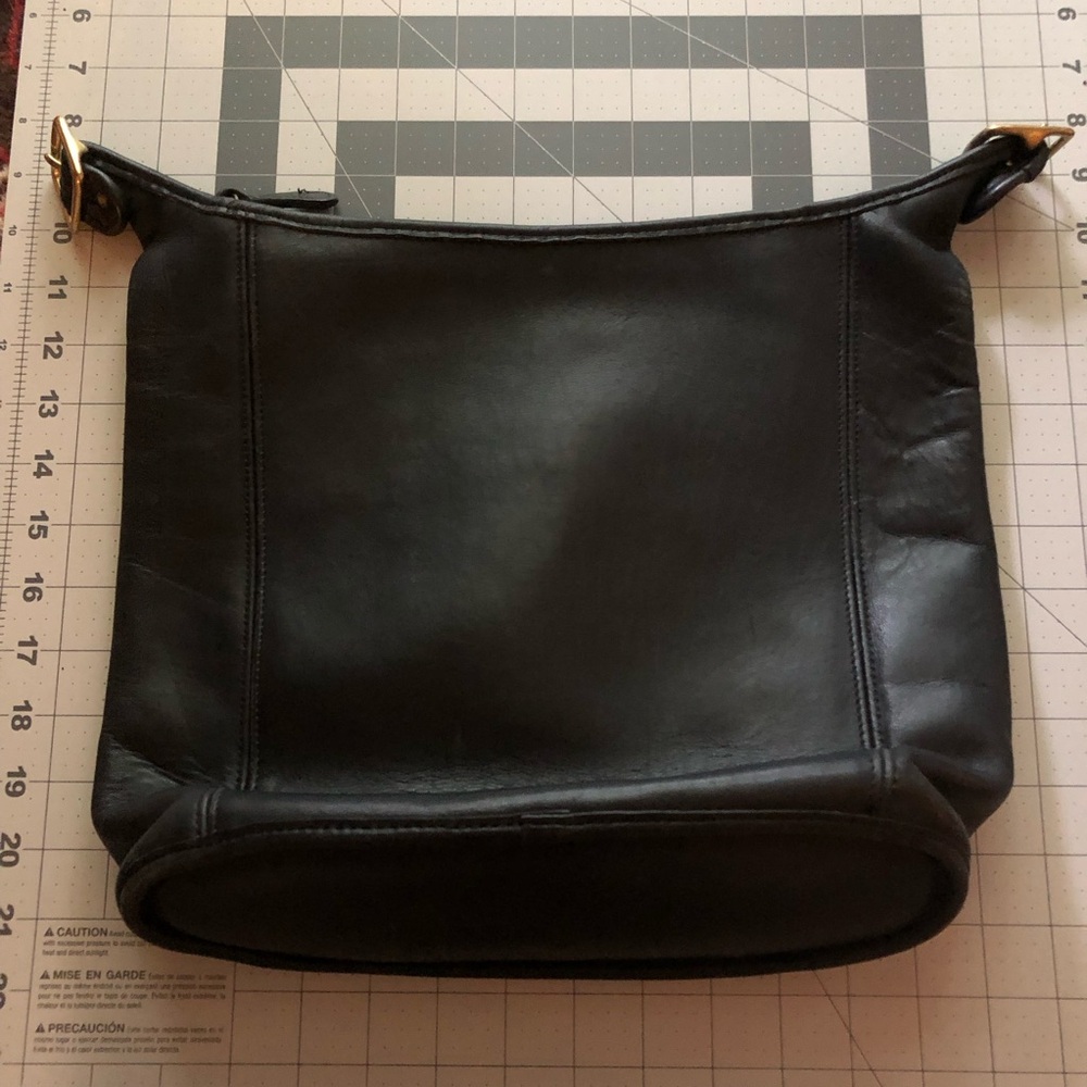 Vintage Coach Slim Duffle Sac- **Project Bag- Missing Strap** - Picture 4 of 7